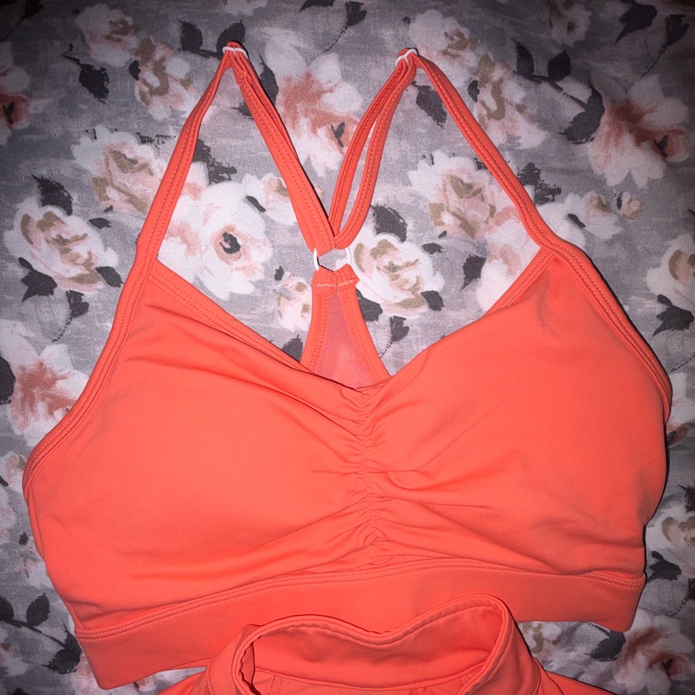 BodyNV Sherbet 3 Piece Coral Activewear Set Jacket, Sports Bar and Shorts Sz S - Picture 3 of 9